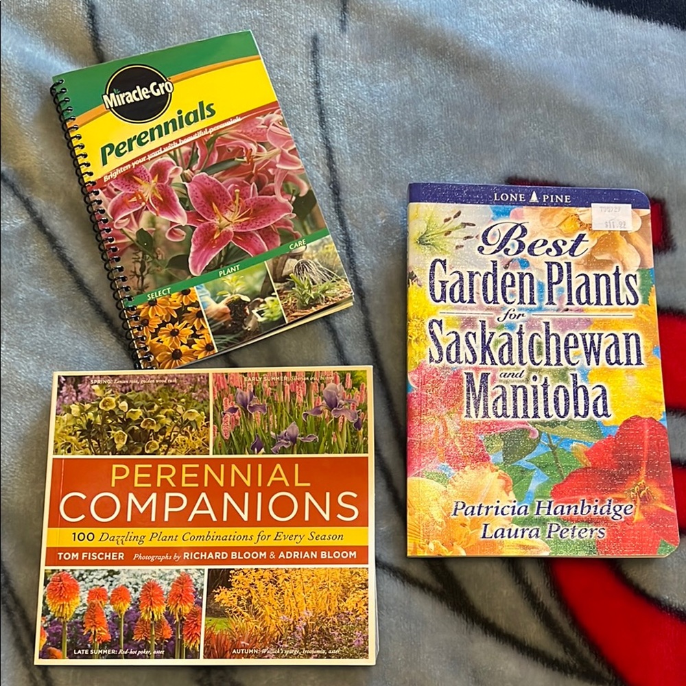 Miracle-Gro Perennials Guide